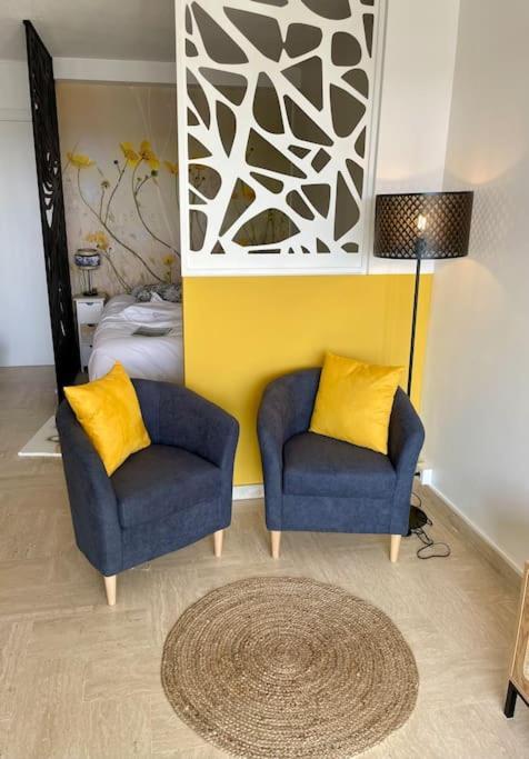 Studio Avec Vue Sur Marina Et Mer - 2 Adultes Et 1 Enfant Maximum Mandelieu Kültér fotó
