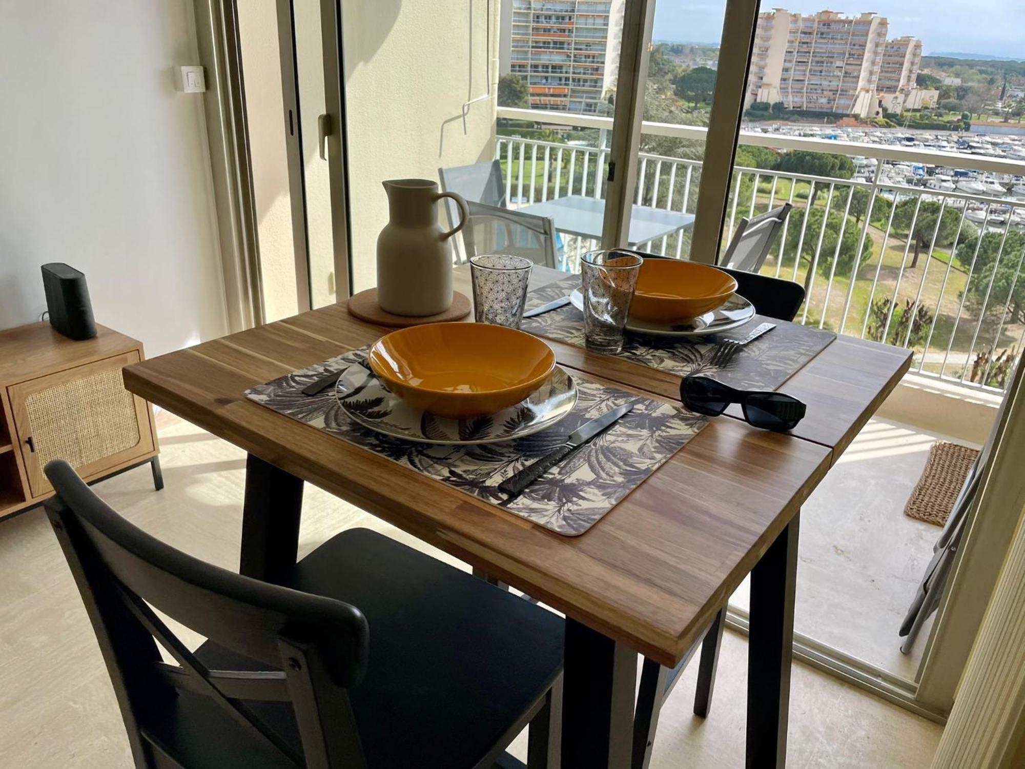 Studio Avec Vue Sur Marina Et Mer - 2 Adultes Et 1 Enfant Maximum Mandelieu Kültér fotó